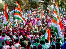ರಾಜಸ್ಥಾನ ಚುನಾವಣೆ : ರೆಬಲ್ ನಾಯಕರನ್ನು ಉಚ್ಛಾಟಿಸಿದ ಕಾಂಗ್ರೆಸ್ 