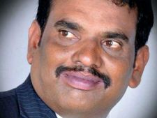 ರಾಮನಗರ : ಕನಕಪುರದಲ್ಲಿ ಜೆಡಿಎಸ್ ಮುಖಂಡನ ಭೀಕರ ಹತ್ಯೆ 