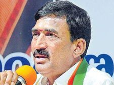 ತೆಲಂಗಾಣ: ಕೆಸಿಆರ್ ವಿರುದ್ಧ ಚುನಾವಣೆಗೆ ನಿಂತಿರುವ ಅಭ್ಯರ್ಥಿ ಆತ್ಮಹತ್ಯೆಗೆ ಯತ್ನ