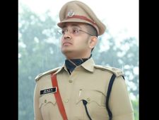 ಕೇರಳದಲ್ಲಿ ಕೇಂದ್ರ ಸಚಿವರಿಗೆ ಬೆವರಿಳಿಸಿದ ಕರ್ನಾಟಕದ ಐಪಿಎಸ್ ಅಧಿಕಾರಿ