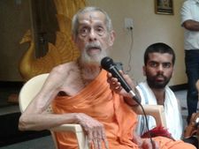 87ರ ಹರೆಯದ ಪೇಜಾವರ ಶ್ರೀಗಳಿಗೆ ಕೃಷ್ಣಮಠದಲ್ಲಿ ಗುರುವಂದನೆ 