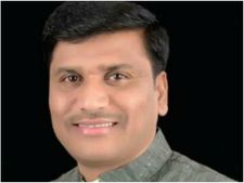 ಪರಮೇಶ್ವರ್‌ ನಾಯ್ಕ್‌ಗೆ ಏಕೆ ಸಚಿವ ಸ್ಥಾನ? ಭೀಮಾ ನಾಯ್ಕ್ ಆಕ್ರೋಶ