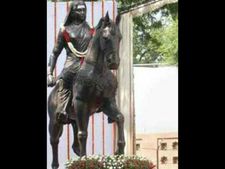 ವಿಮಾನ ನಿಲ್ದಾಣಗಳಿಗೆ ಚೆನ್ನಮ್ಮ ಮತ್ತು ರಾಯಣ್ಣ ಹೆಸರು: ಸಿಎಂ ಪತ್ರ