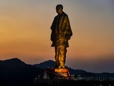 ಸರ್ದಾರ್ ಪಟೇಲ್ ಸ್ಮಾರಕ ವೀಕ್ಷಣೆಗೆ ಹೆಲಿಕಾಪ್ಟರ್ ಸೌಲಭ್ಯ ಆರಂಭ
