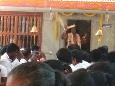 ಮೀನುಗಾರರ ಪತ್ತೆಗೆ ದೈವದ ಮೊರೆಹೋದ ಮಲ್ಪೆ ಮೀನುಗಾರರು