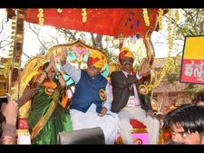 ಕನ್ನಡ ಉಳಿಸಲು ಪಾಶ್ಚಾತ್ಯ ಶಿಕ್ಷಣದ ಗುಂಗಿನಿಂದ ಹೊರಬನ್ನಿ: ಕಂಬಾರ