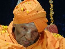 ಶ್ರೀಗಳ ಆರೋಗ್ಯ ತೀರಾ ಗಂಭೀರವಾಗಿದೆ: ಡಾ.ಪರಮೇಶ್ ಹೇಳಿಕೆ