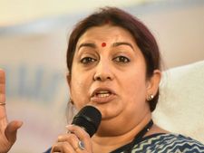 ಮೂರು ರಾಜ್ಯಕ್ಕಾಗಿಯೇ ಜನಿವಾರ ಹಾಕಿದ್ದೇ? ರಾಹುಲ್‌ಗೆ ಸ್ಮೃತಿ ತರಾಟೆ