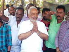 ಪ್ರೀತಂ ಗೌಡ ಮನೆಗೆ ಮಾಜಿ ಸಚಿವ ಎ.ಮಂಜು ಭೇಟಿ 