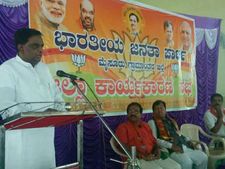 ಚಾಮರಾಜನಗರದ ಬಿಜೆಪಿ ಅಭ್ಯರ್ಥಿ ಶನಿವಾರ ಅಂತಿಮ 