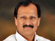 ಸಿದ್ದರಾಮಯ್ಯ ಸಂಧಾನ ಫಲ: ಮುದ್ದಹನುಮೇಗೌಡ ನಾಮಪತ್ರ ವಾಪಸ್‌ಗೆ ಒಪ್ಪಿಗೆ ?