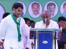 ಮಂಡ್ಯ ಜೆಡಿಎಸ್‌ ಸಮಾವೇಶ : ನಿಖಿಲ್ ಅಭ್ಯರ್ಥಿ ಎಂದು ಘೋಷಣೆ