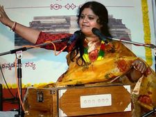 ದುಬೈನಲ್ಲಿ ಕನ್ನಡ ಸಂಗೀತ ಸೌರಭ, ಸಂಗೀತ ಕಟ್ಟಿ ಸುಮಧುರ ಗಾಯನ 