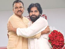 ಪವನ್ ಕಲ್ಯಾಣ್ ಪಕ್ಷ ಸೇರಿದ ಖಡಕ್ ಅಧಿಕಾರಿ ವಿವಿ ಲಕ್ಷ್ಮಿನಾರಾಯಣ 