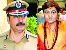 ಸಾಧ್ವಿ ಪ್ರಜ್ಞಾ ಸಿಂಗ್ ವಿರುದ್ದ ಕಣಕ್ಕಿಳಿದ ಹೇಮಂತ್ ಕರ್ಕರೆ ಸಹದ್ಯೋಗಿ 