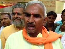 ವಂದೇ ಮಾತರಂ ಹಾಡದವರನ್ನು ಪಾಕಿಸ್ತಾನಕ್ಕೆ ಕಳುಹಿಸಿ: ಸುರೇಂದ್ರ ಸಿಂಗ್ 