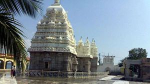 ಬಸವಣ್ಣನ ಭಕ್ತರಿಗೆ ಆಘಾತ: ಐಕ್ಯ ಮಂಟಪಕ್ಕೆ ಪ್ರವೇಶ ನಿರ್ಬಂಧ 