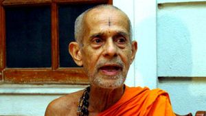 ಮೋದಿ ಅಯೋಧ್ಯೆಯತ್ತ ಗಮನಹರಿಸಲಿ: ಪೇಜಾವರಶ್ರೀ