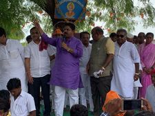 ನೀವು ಜೆಡಿಎಸ್ ಬಿಟ್ಟು ಬಂದಿದ್ದೇಕೆ ಸಿದ್ದರಾಮಯ್ಯಗೆ ಆರ್ ಅಶೋಕ ಪ್ರಶ್ನೆ 