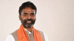ಏಳು ಬಾರಿ ಗೆದ್ದಿದ್ದ ಮುನಿಯಪ್ಪಗೆ ಏಳು ಕೆರೆ ನೀರು ಕುಡಿಸಿದ ಬಿಜೆಪಿಯ ಮುನಿಸ್ವಾಮಿ