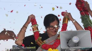 ಇದು ನನ್ನ ಗೆಲುವಲ್ಲ, ಮಂಡ್ಯ ಸ್ವಾಭಿಮಾನದ ಗೆಲುವು: ಸುಮಲತಾ 