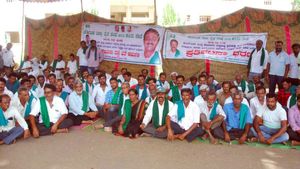  ಮಂಡ್ಯ ರೈತರ ಕಡೆಗೆ ಜೆಡಿಎಸ್ ಶಾಸಕರ, ಸಚಿವರ ನಿರ್ಲಕ್ಷ್ಯವೇಕೆ?