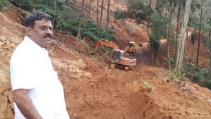 ದೇವೇಗೌಡರದು ಬ್ಲ್ಯಾಕ್‌ಮೇಲ್ ತಂತ್ರ: ಅಪ್ಪಚ್ಚು ರಂಜನ್ 