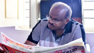 ಟೀಕಾಕಾರರಿಗೆ ತಿರುಗೇಟು, ಕುವೆಂಪು ವಾಕ್ಯ ಉಲ್ಲೇಖಿಸಿದ ಸಿಎಂ ಎಚ್ಡಿಕೆ