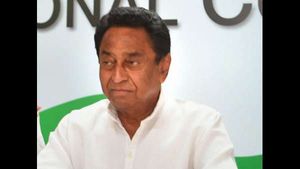 ಮಧ್ಯಪ್ರದೇಶ ಮುಖ್ಯಮಂತ್ರಿ ಕಮಲ್‌ನಾಥ್ ಬೆರಳಿಗೆ ಶಸ್ತ್ರಚಿಕಿತ್ಸೆ 