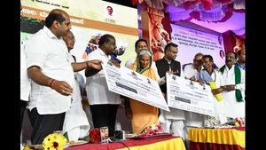 ಗ್ರಾಮ ವಾಸ್ತವ್ಯದಲ್ಲಿ ಸಂಜೆ ವರೆಗೆ ಏನೇನು ನಡೆಯಿತು?
