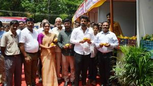 ರಾಸಾಯನಿಕ ಮುಕ್ತ ಮಾವಿನ ಬಗ್ಗೆ ಜಾಗೃತಿ ಮೂಡಿಸಲು ಪ್ರಜ್ವಲ್ ಕರೆ