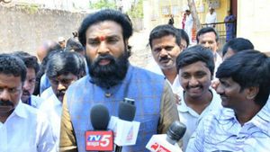 ಕರ್ನಾಟಕ ಸರ್ಕಾರ ಪತನದ ಬಗ್ಗೆ ಶ್ರೀರಾಮುಲು ಹೇಳಿದ್ದೇನು? 