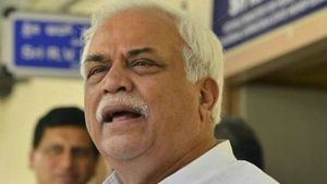 ಬೇಕಿದ್ದರೆ ಮರಗಳ್ಳರನ್ನು ಶೂಟ್ ಮಾಡಿ: ಸಚಿವ ದೇಶಪಾಂಡೆ ಸೂಚನೆ 