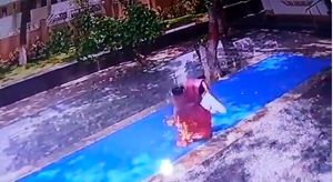 ದೇವಸ್ಥಾನದಲ್ಲಿ ಸೀರೆಗೆ ಬೆಂಕಿ ತಗುಲಿ ಗಂಭೀರವಾಗಿ ಗಾಯಗೊಂಡಿದ್ದ ಮಹಿಳೆ ಸಾವು 