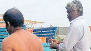 ದಲಿತ ಯುವಕನ ಬೆತ್ತಲೆ ಮೆರವಣಿಗೆ ಪ್ರಕರಣ: ಆರೋಪಿಗಳಿಗೆ ಷರತ್ತುಬದ್ಧ ಜಾಮೀನು 