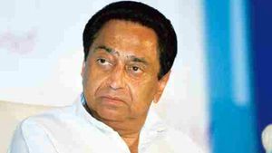 'ನಂ 1, 2 ಆದೇಶಿಸಿದರೆ 24 ಗಂಟೆಯಲ್ಲಿ ಮಧ್ಯಪ್ರದೇಶ ಸರ್ಕಾರವೂ ಉಡೀಸ್!'