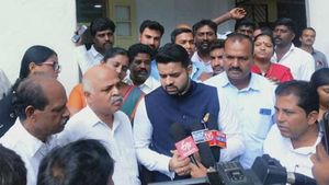 ಮೈತ್ರಿ ಸರ್ಕಾರ ಪತನಕ್ಕೆ ಕಾಂಗ್ರೆಸ್ ಕಾರಣ : ಪ್ರಜ್ವಲ್ ರೇವಣ್ಣ 
