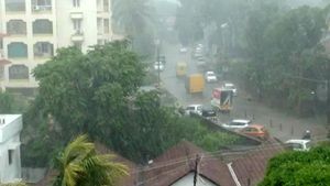  ದಕ್ಷಿಣ ಕನ್ನಡದಲ್ಲಿ ರೆಡ್ ಅಲರ್ಟ್; ಇಂದು ಶಾಲಾ ಕಾಲೇಜುಗಳಿಗೆ ರಜೆ 