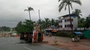  ಉಡುಪಿ ಬಳಿ ಗ್ಯಾಸ್ ಟ್ಯಾಂಕರ್ ಪಲ್ಟಿ; ಸ್ಥಳದಲ್ಲಿ ಆತಂಕ 