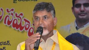 ನಿಮ್ಮ 'ನಾಯಿ'ಯನ್ನು ಹದ್ದುಬಸ್ತಿನಲ್ಲಿಡಿ: ನಾಯ್ಡುಗೆ ಟಿಡಿಪಿ ಸಂಸದನ ವಾರ್ನಿಂಗ್