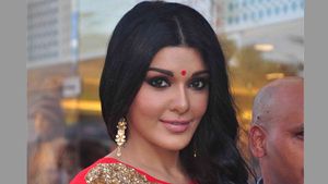ಚೆಕ್ ಬೌನ್ಸ್ ಪ್ರಕರಣ: ನಟಿ ಕೋಯ್ನಾ ಮಿತ್ರಾಗೆ 6 ತಿಂಗಳು ಜೈಲು