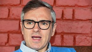 ಕುಮಾರಸ್ವಾಮಿ ಆತ್ಮವಿಶ್ವಾಸ ಕಂಡು ಅವಕ್ಕಾದ ಒಮರ್ ಅಬ್ದುಲ್ಲಾ! 