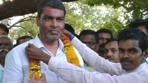 ಸರ್ಕಾರ ಬೀಳಿಸುತ್ತೇವೆ ಎಂದಿದ್ದ ಬಾಲಚಂದ್ರ ಜಾರಕಿಹೊಳಿ ಯೂಟರ್ನ್‌