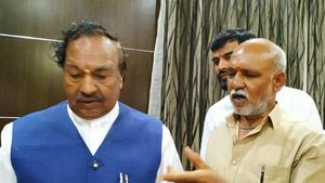 ಬಿಜೆಪಿ ರಾಜ್ಯಾಧ್ಯಕ್ಷರ ನೇಮಕ : ಯತ್ನಾಳ್ ಹೇಳಿಕೆಗೆ ಈಶ್ವರಪ್ಪ ಗರಂ 