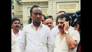 ಡಿಕೆ ಶಿವಕುಮಾರ್-ಸಿದ್ದರಾಮಯ್ಯಗೆ ಸವಾಲು ಹಾಕಿದ ಎಂಟಿಬಿ ನಾಗರಾಜು