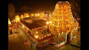 15 ದಿನಗಳ ದಸರಾ ರಜೆ ಮನವಿಯನ್ನು ಪುರಸ್ಕರಿಸಿದ ರಾಜ್ಯ ಸರಕಾರ 