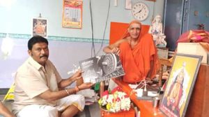 'ವಿಜಯನಗರ ಹೋರಾಟ' ಪ್ರಾರಂಭಿಸಿದ ಅನರ್ಹ ಶಾಸಕ ಆನಂದ್ ಸಿಂಗ್