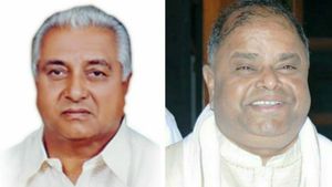  ಬಳ್ಳಾರಿ ಜನರಿಗೆ ಏನು ಹೇಳಲು ಹೊರಟಿದ್ದೀರಿ?; ಕಾಂಗ್ರೆಸ್ ಮುಖಂಡರಿಗೆ ಪ್ರಶ್ನೆ