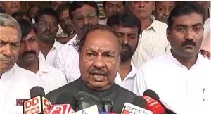ಮತ್ತೆ ಮತ್ತೆ ಅಸ್ತಿತ್ವದ ಪ್ರಶ್ನೆ ಎತ್ತಿ ಸಿದ್ದರಾಮಯ್ಯ ವಿರುದ್ಧ ವ್ಯಂಗ್ಯ ಮಾಡಿದ ಈಶ್ವರಪ್ಪ