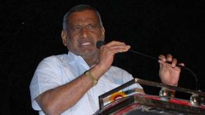 'ಸೋತು ಅಭ್ಯಾಸ ಇಲ್ಲದ ದೇವೇಗೌಡರು ಅರ್ಜೆಂಟ್ ನಲ್ಲಿ ಇದ್ದಾರೆ' 